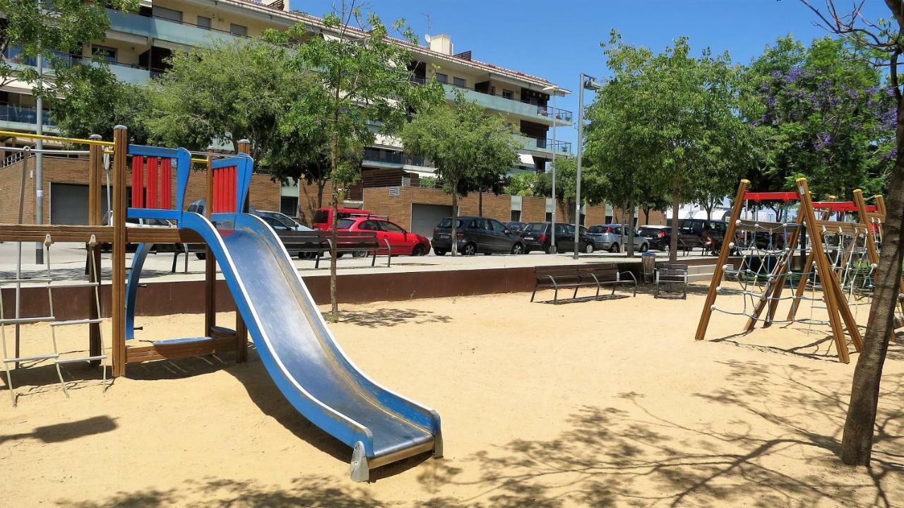 Marilu Seaview & Beach - Apartment Masnou Buitenkant foto