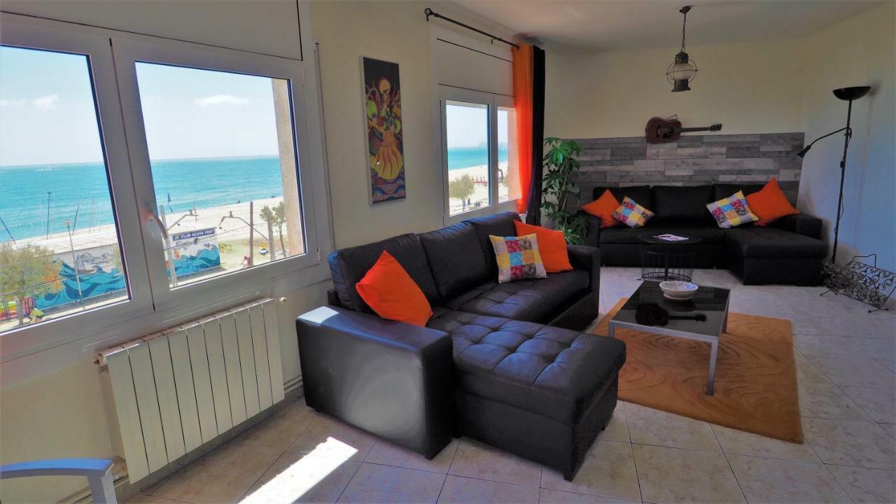 Marilu Seaview & Beach - Apartment Masnou Buitenkant foto