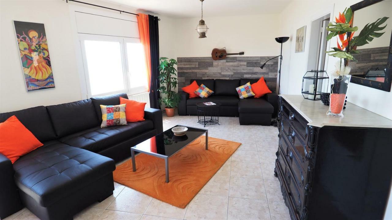 Marilu Seaview & Beach - Apartment Masnou Buitenkant foto